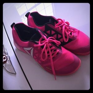 Reebok Nanos Cancer Awareness